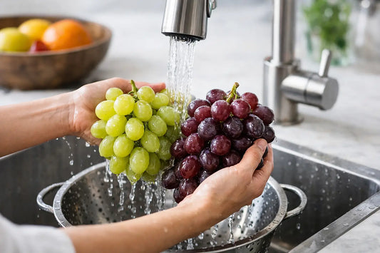 How to wash grapes thoroughly sans risque